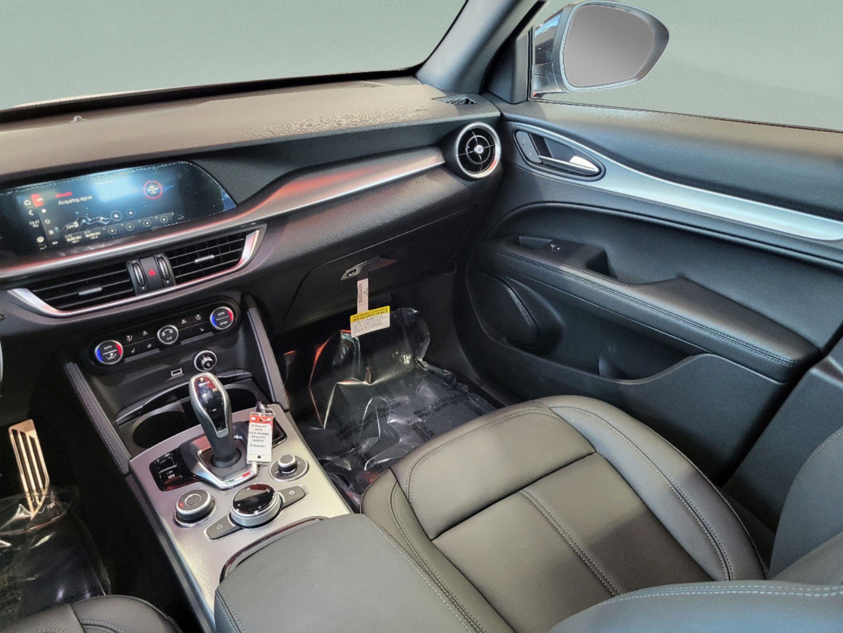 New 2025 Milano White Alfa Romeo SPRINT image 26