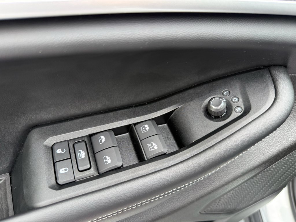 2025 Jeep Grand Cherokee L Limited - Photo 13