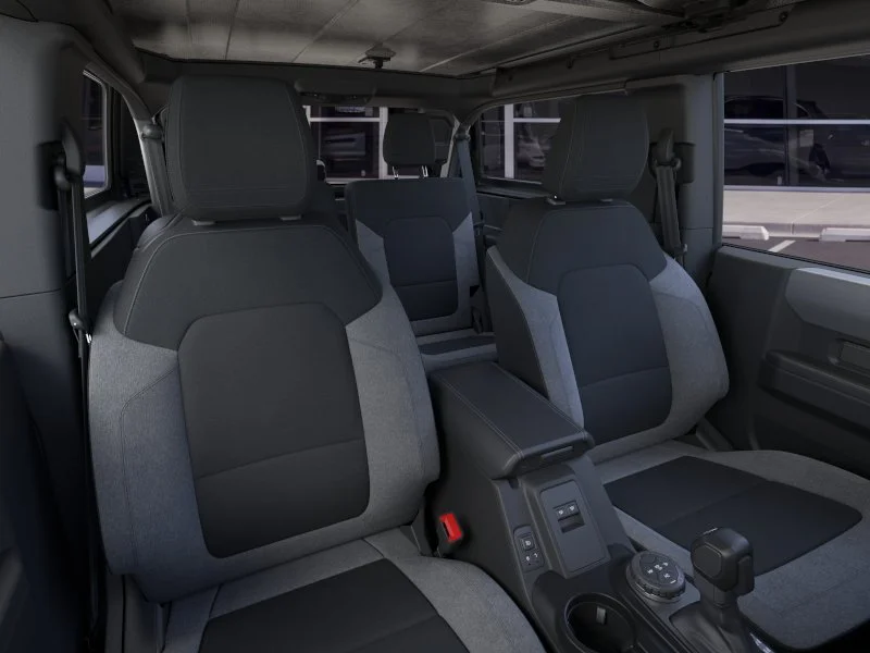 2025 Ford Bronco 2-Door Base - Photo 10