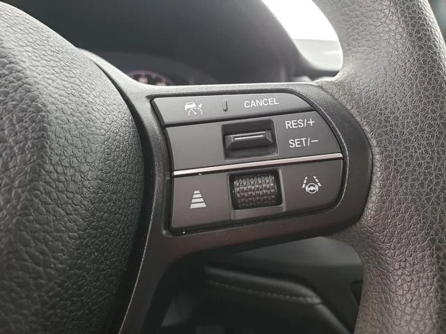 Used 2025 Gray Honda SE image 22