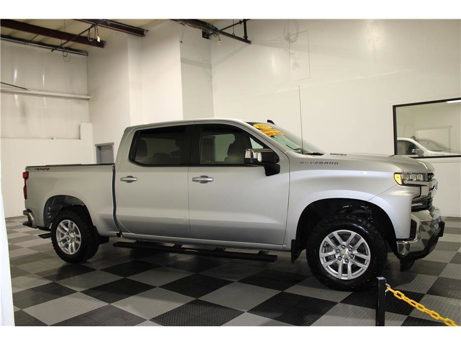 2020 Chevrolet Silverado 1500 LT photo 4