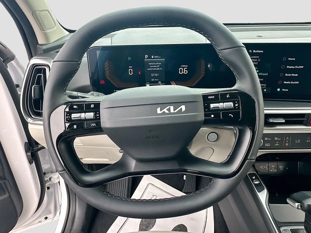 2026 Kia Sorento S - Photo 11
