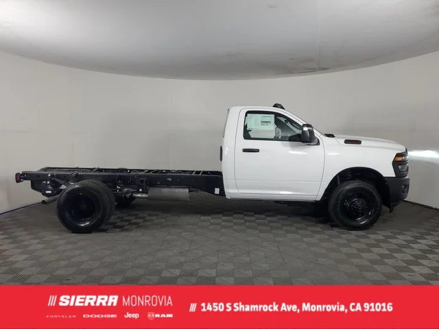 2026 RAM 3500 Chassis Cab Tradesman