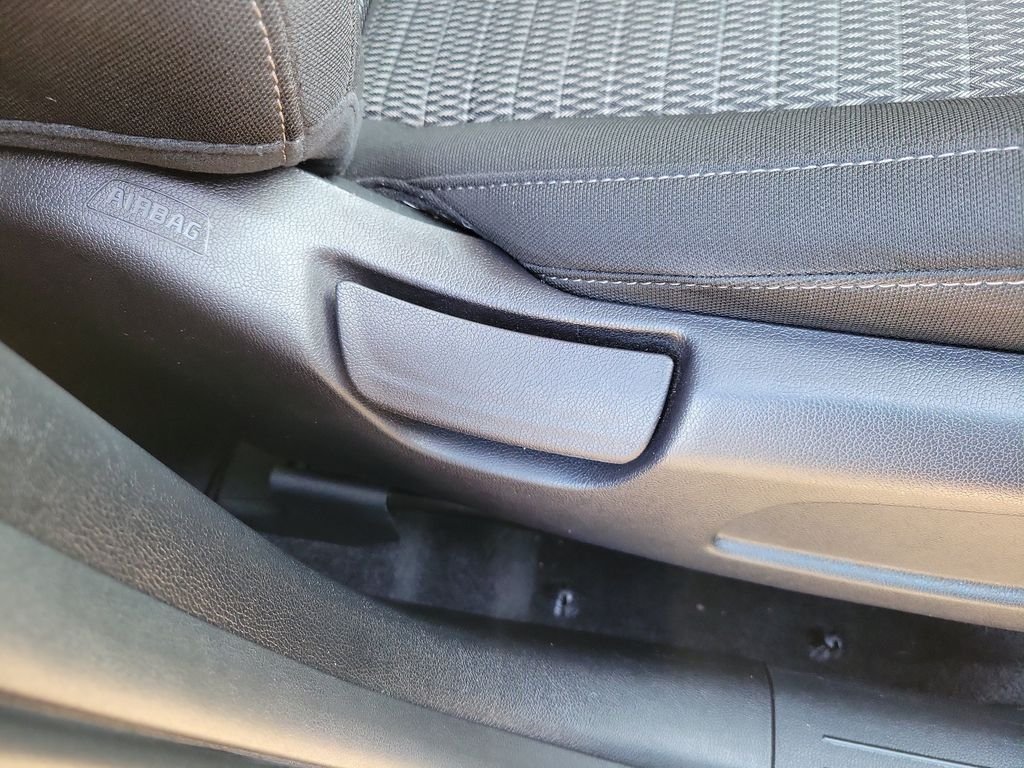 Certified Used 2022 Gravity Gray Kia LX image 10