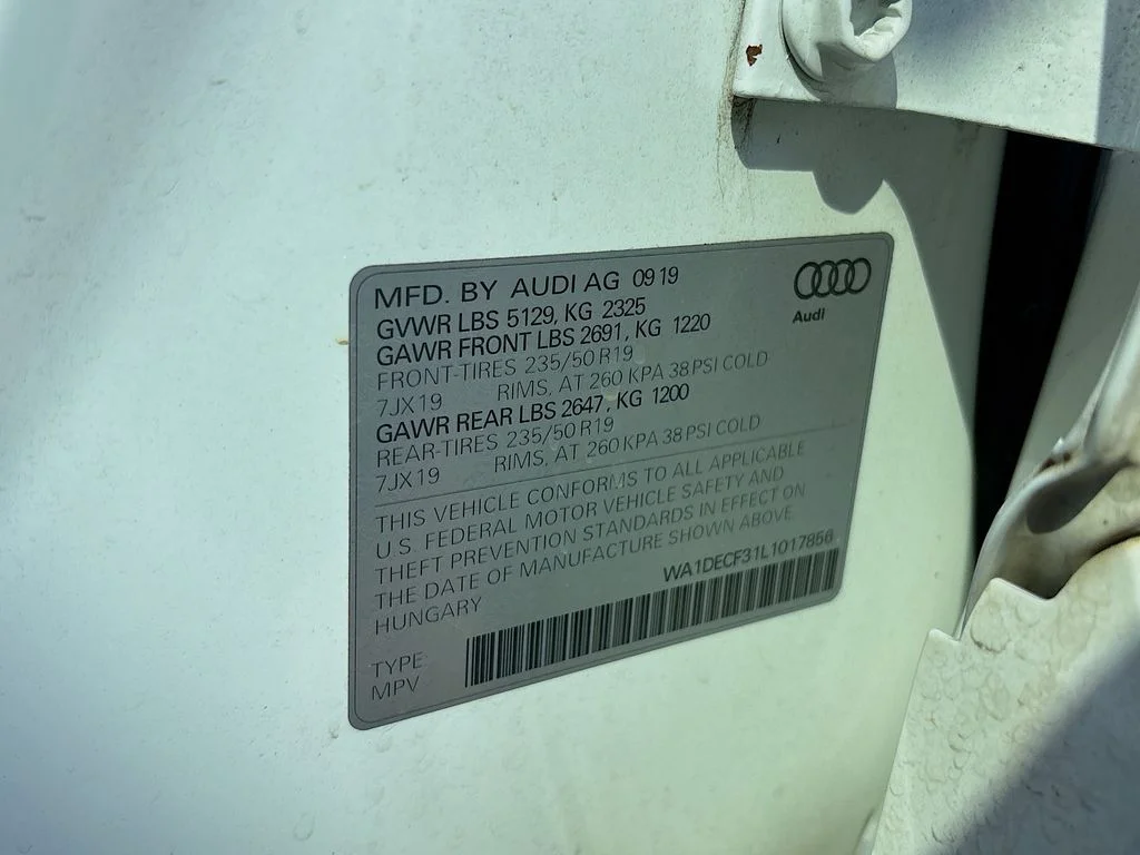 Used 2020 Ibis White Audi Premium S line image 31