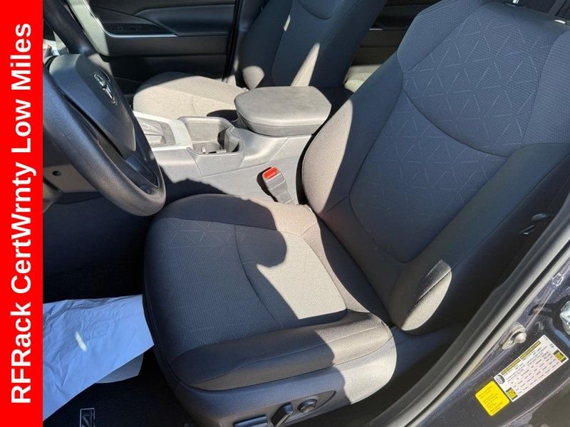 Used 2025 Blueprint Toyota XLE image 17