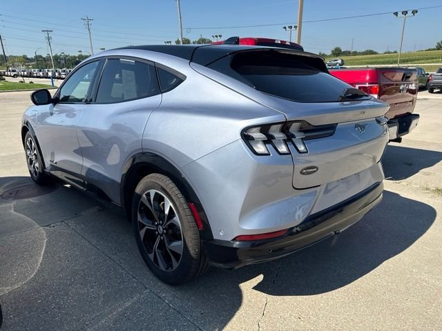 Used 2022 Blue Ford Premium image 3
