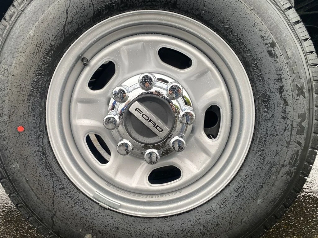 New 2026 White Ford XL image 30