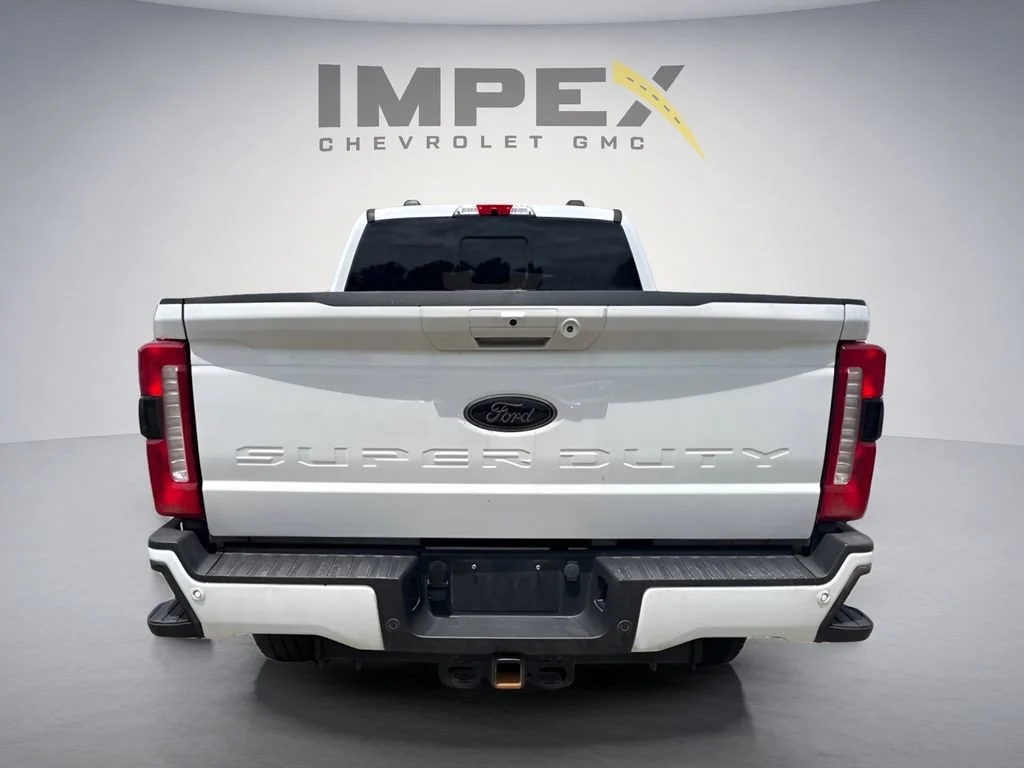 Used 2024 White Ford XL image 3