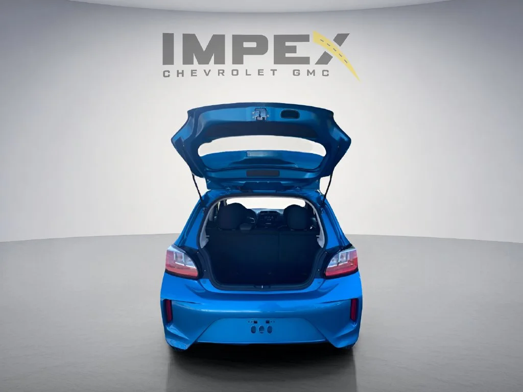 Used 2024 Blue Mitsubishi ES image 10