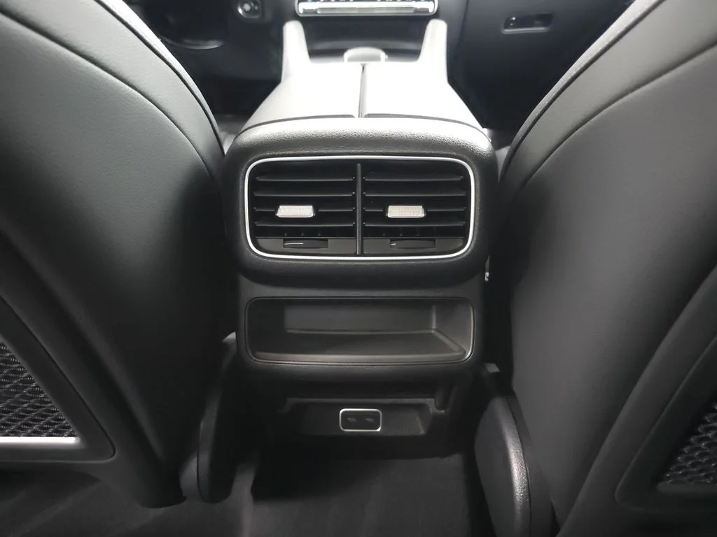 Used 2026 Black Mercedes-Benz GLE 350 image 29