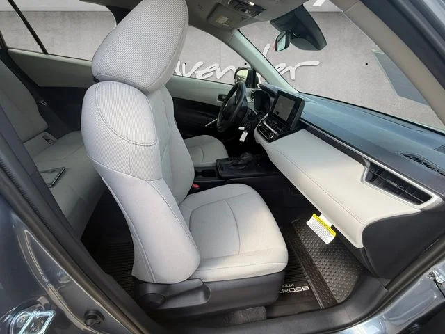 Used 2026  Toyota L image 24