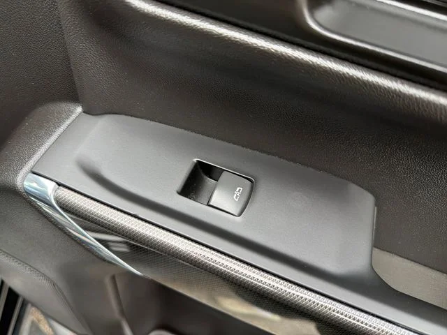 Used 2021 Black GMC AT4 image 23