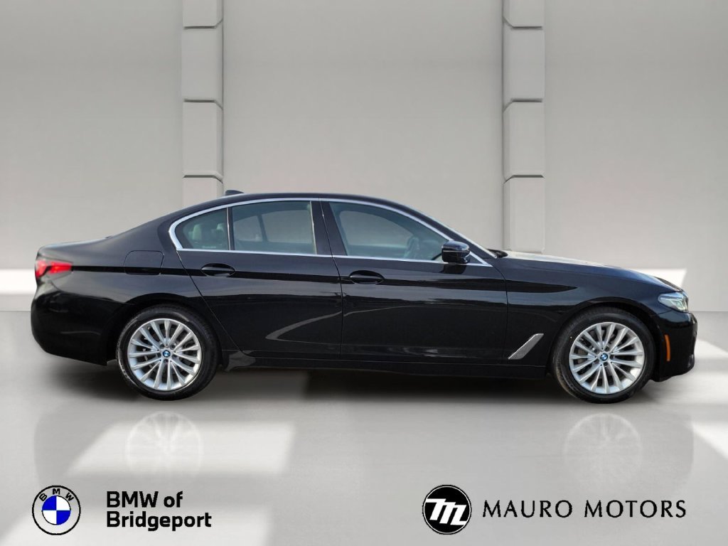 Used 2023 Black BMW 530i xDrive image 7