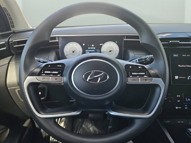 Used 2024 Black Hyundai SEL image 20