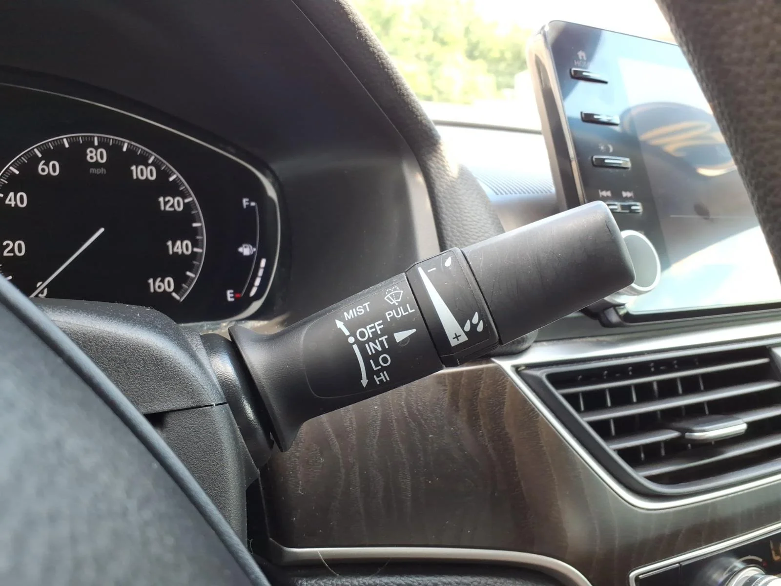 2020 Honda Accord EX - Photo 19