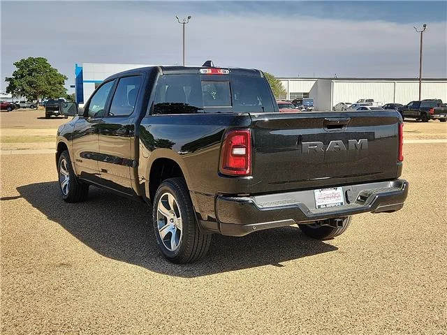 New 2026 PXJ Diamond Bla Ram EXPRESS CREW CAB 4X2 5