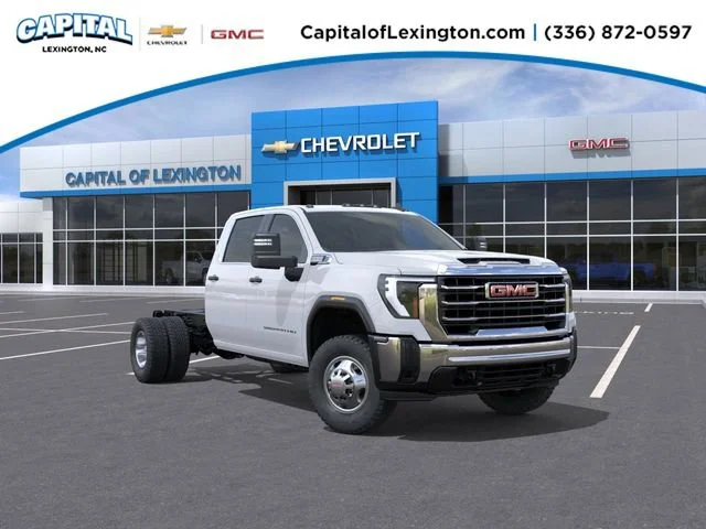 2026 GMC Sierra 4WD Crew Cab Standard Box Pro's photo