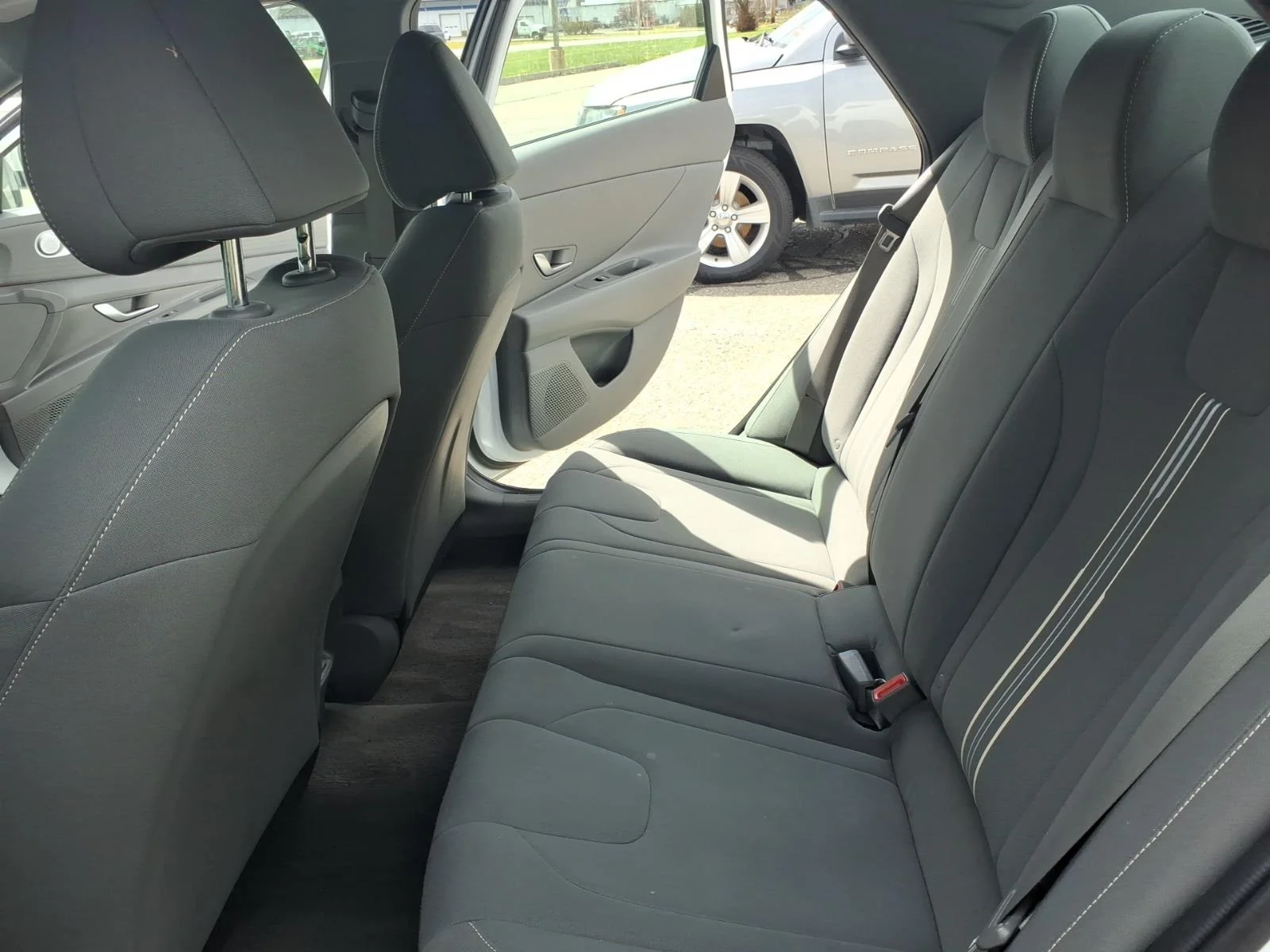 Used 2024 White Hyundai SEL image 15