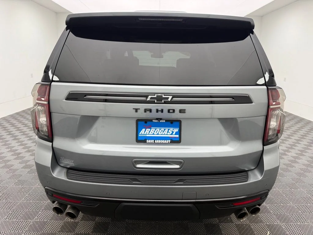 Used 2023 Gray Chevrolet Z71 image 9