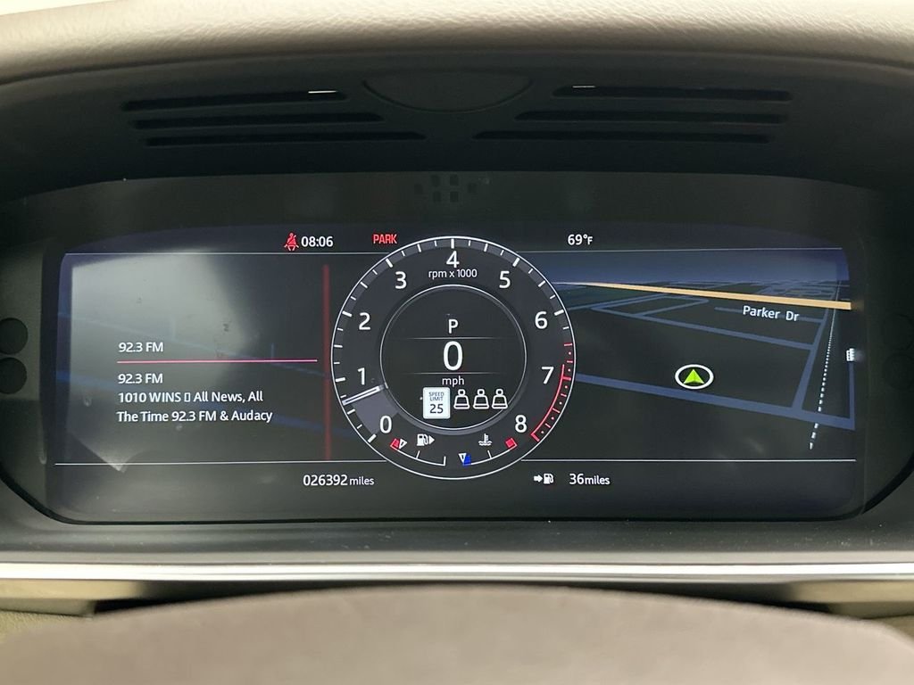 Used 2020 Eiger Gray Metallic Land Rover HSE image 31