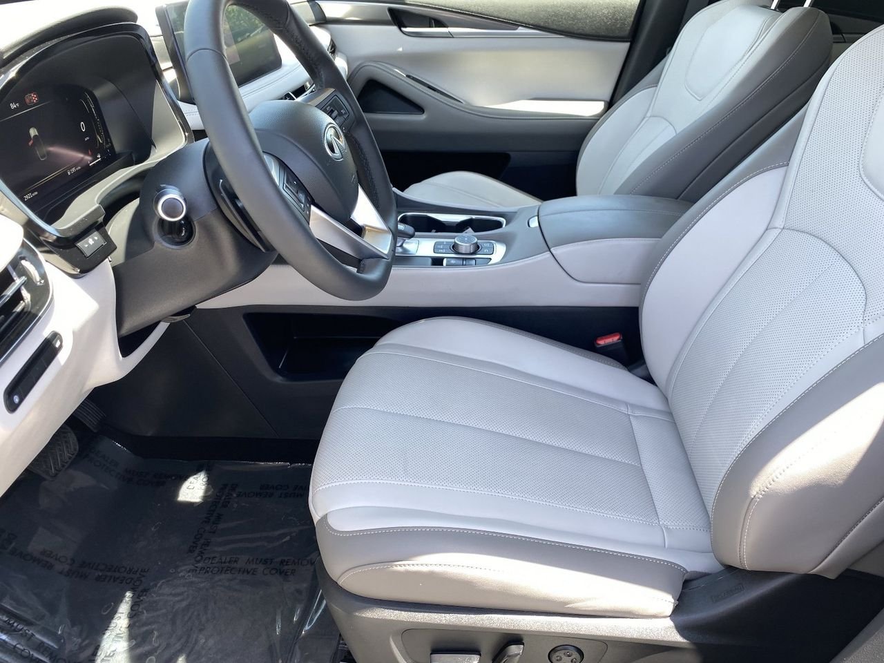 Certified Used 2026 Radiant White INFINITI PURE image 25