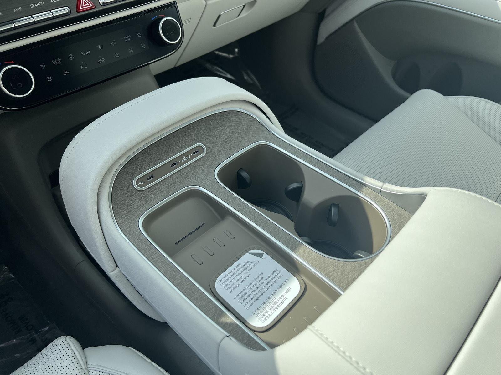 New 2026 Creamy White Pearl Hyundai SEL Premium 8P image 38