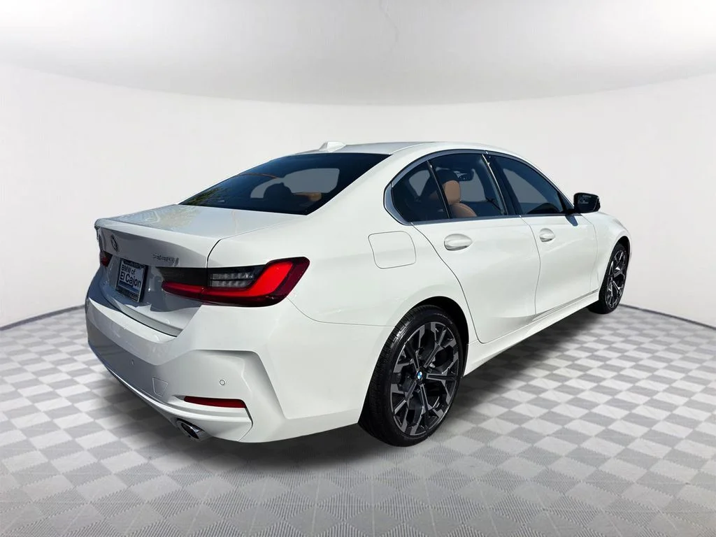 New 2026 White BMW 330i image 4