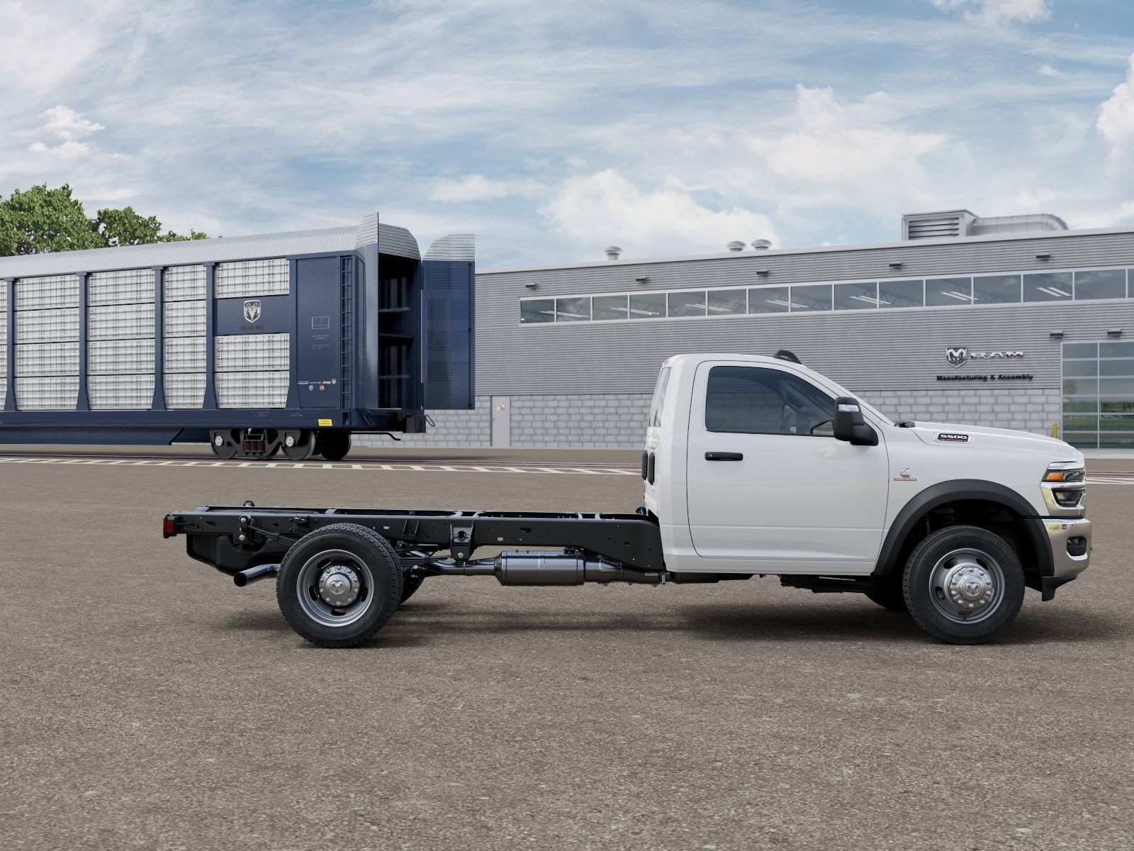 New 2027 Bright White Clear-Coat Paint RAM TRADESMAN image 12