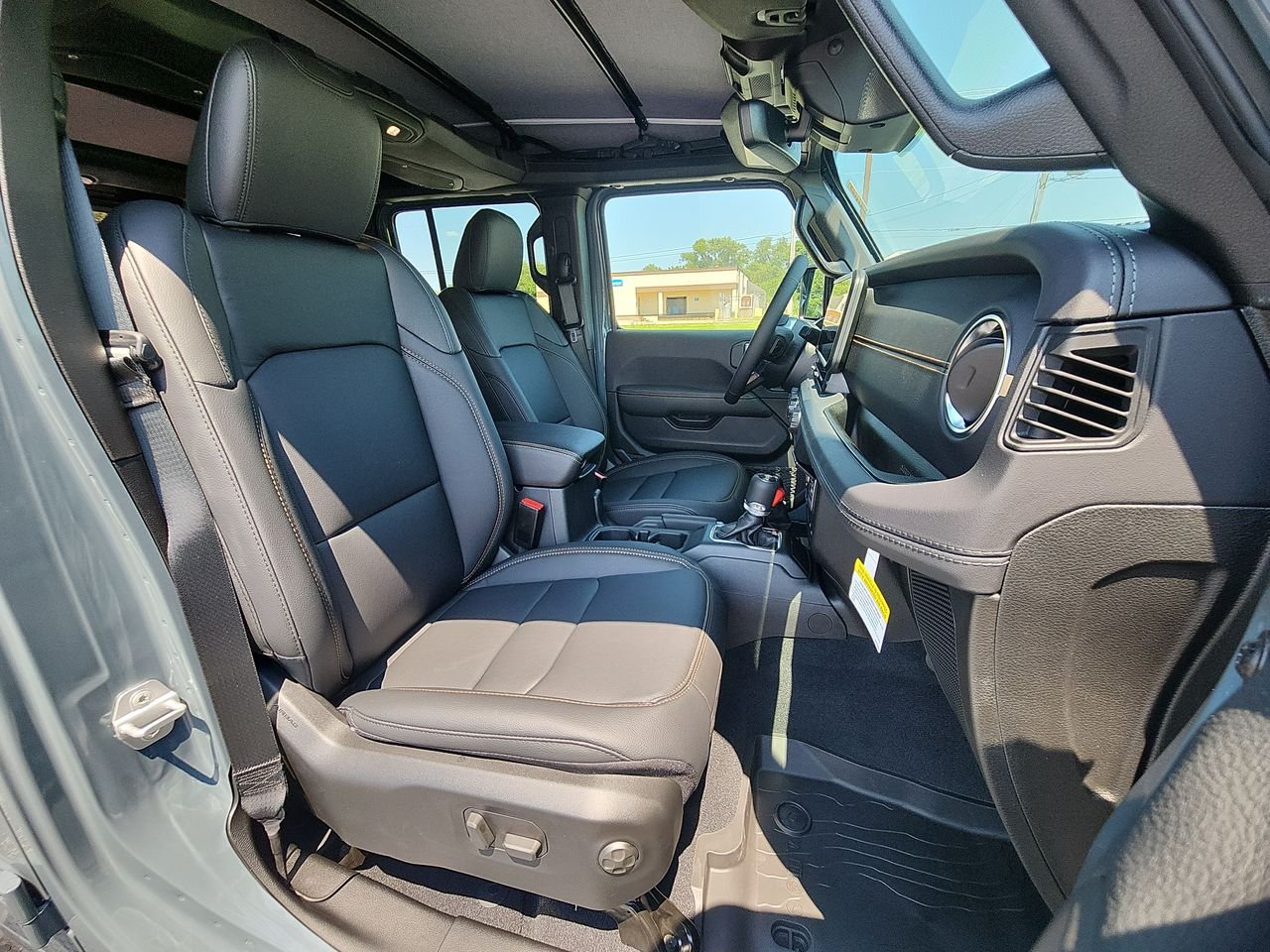 New 2026 Gray Jeep Sahara image 24