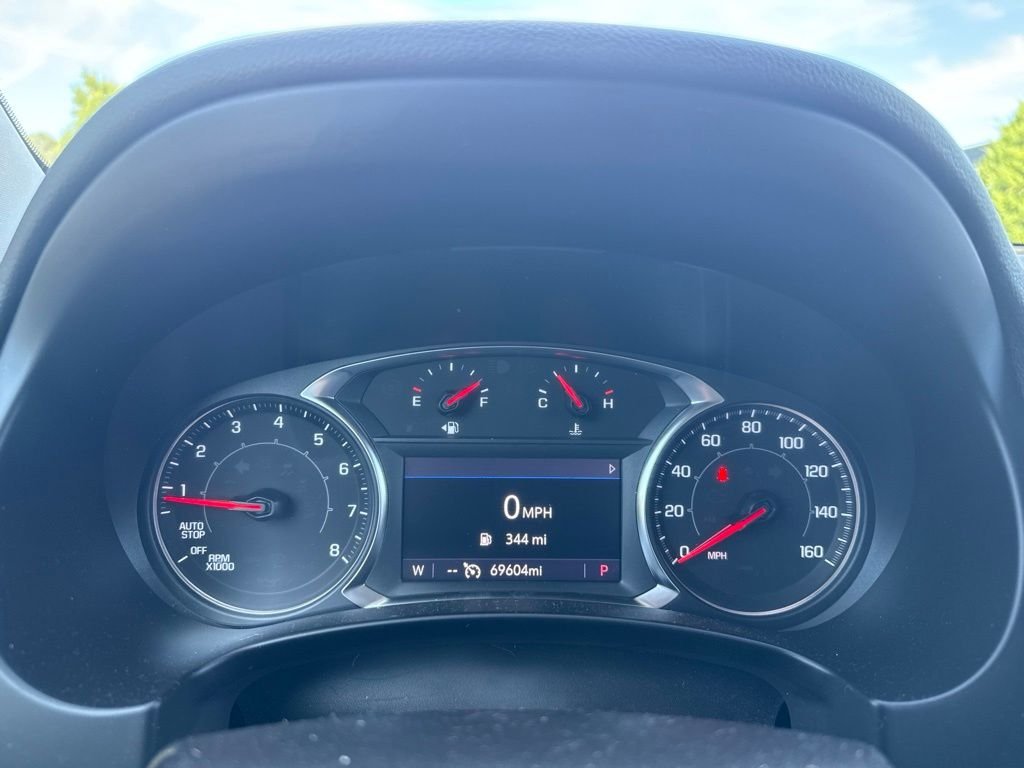 Used 2023 Blue GMC SLT image 10