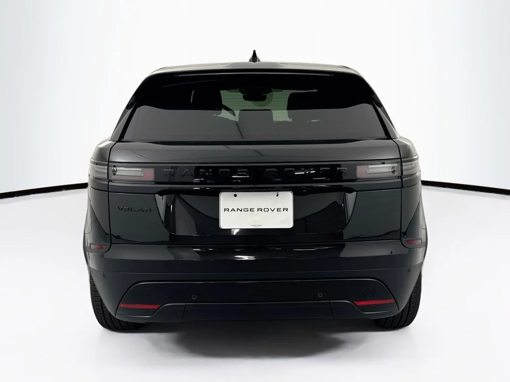 New 2026 Santorini Black Land Rover S image 6
