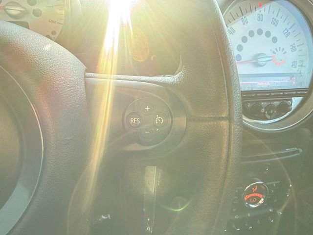 Used 2014 Black MINI Clubman image 21