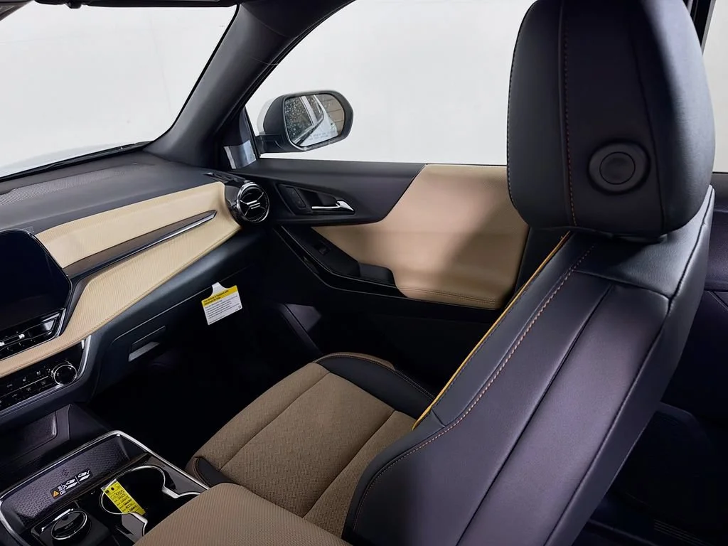 New 2027 Sterling Gray Metallic Chevrolet ACTIV image 20