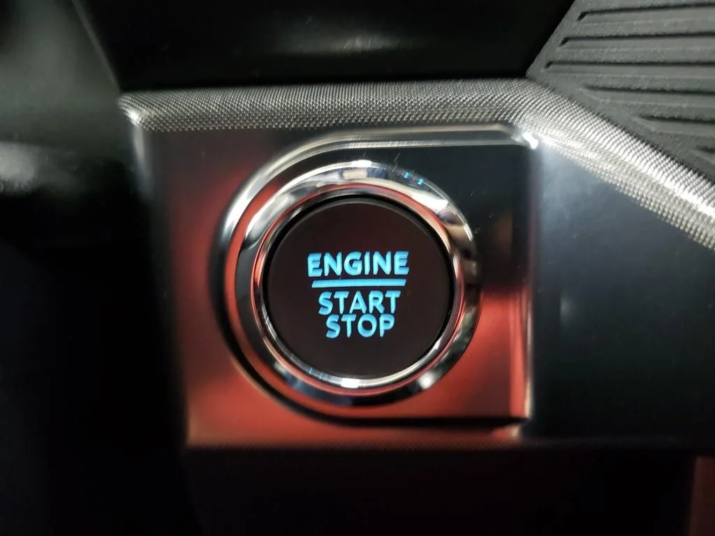 Used 2025 White Ford Tremor image 24