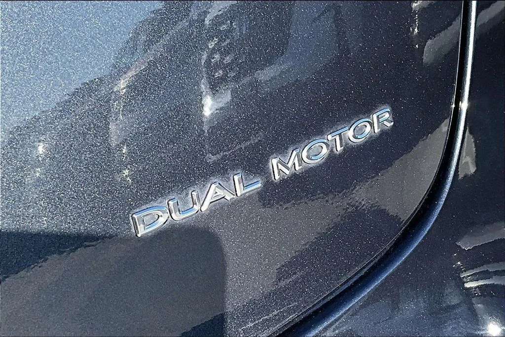 Used 2024 Black Tesla Long Range image 22