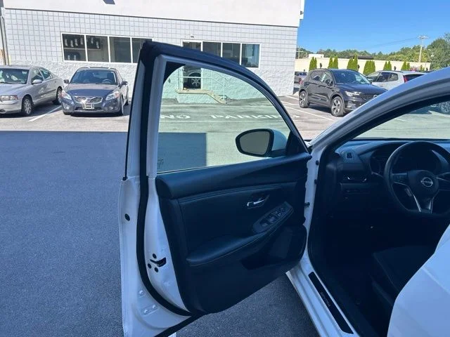 Used 2024 White Nissan SV image 10