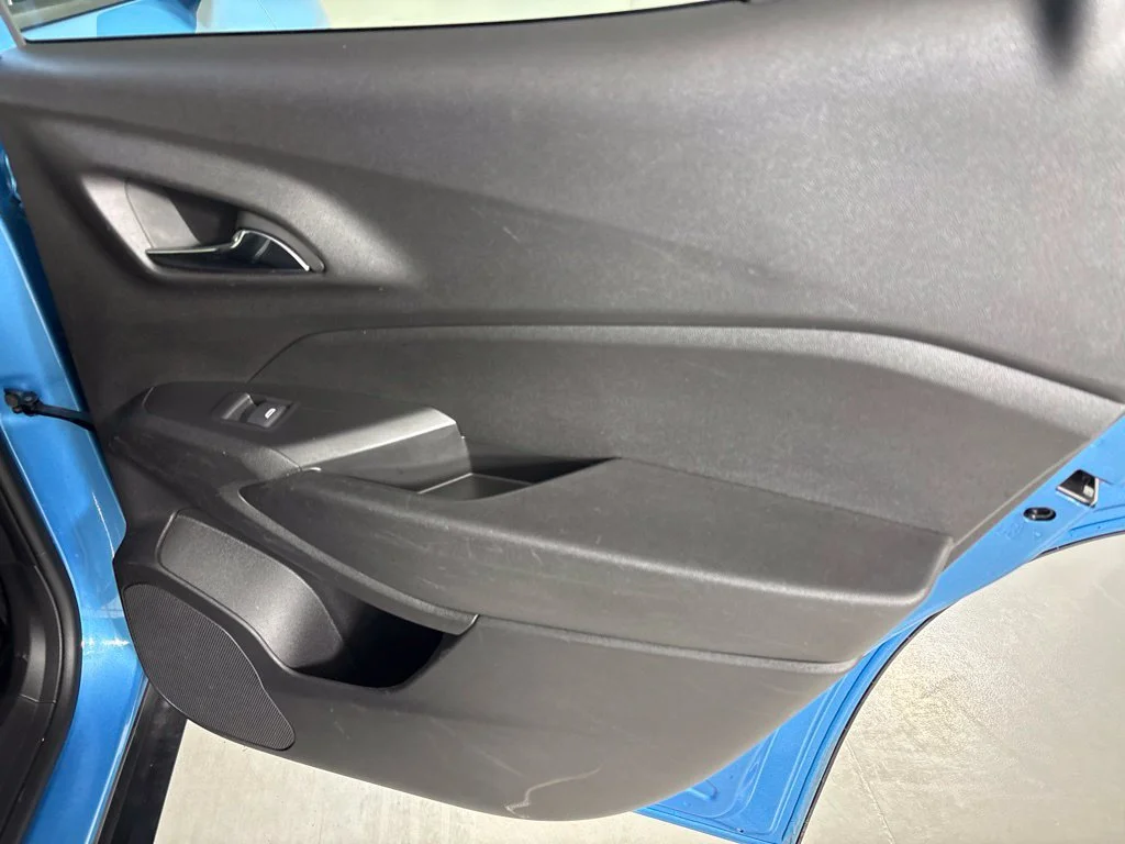 Used 2025 Blue Chevrolet LT image 21