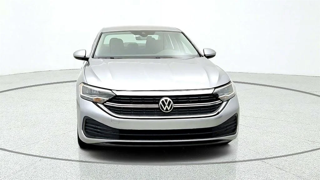 Used 2024 Pyrite Silver Metallic Volkswagen SE Automatic image 2