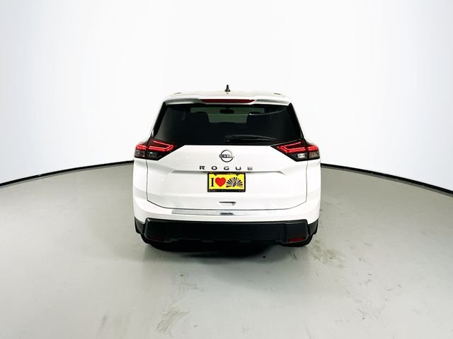 New 2026 Everest White Pearl TriCoat Nissan SV image 6