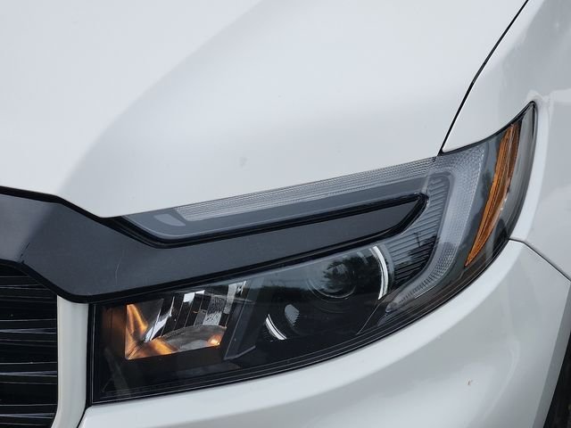 Certified Used 2023 Platinum White Pearl Honda AWD SPORT image 9