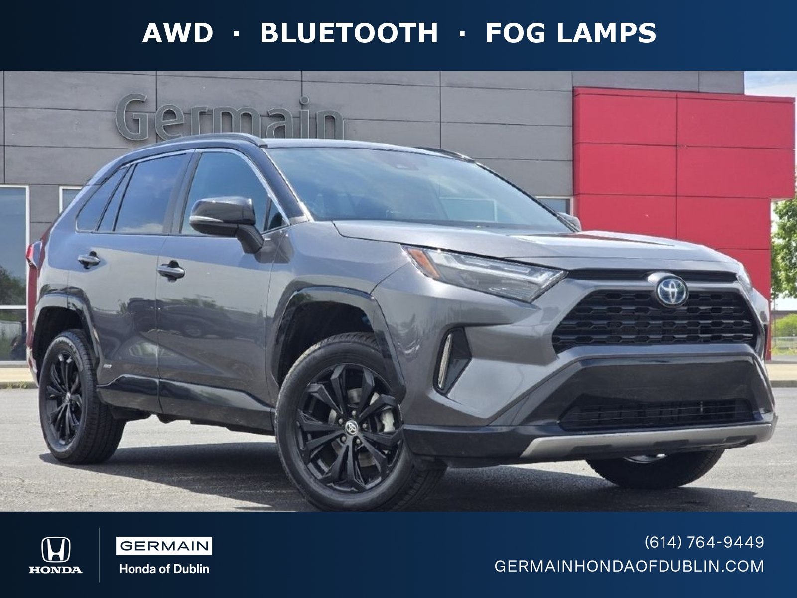 Used 2022 Midnight Black Metallic Toyota XSE image 1