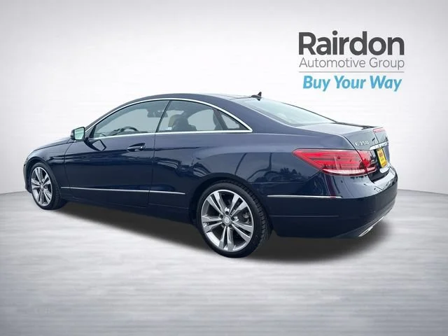 Used 2014 Indigo Blue Metallic Mercedes-Benz E 350 image 5