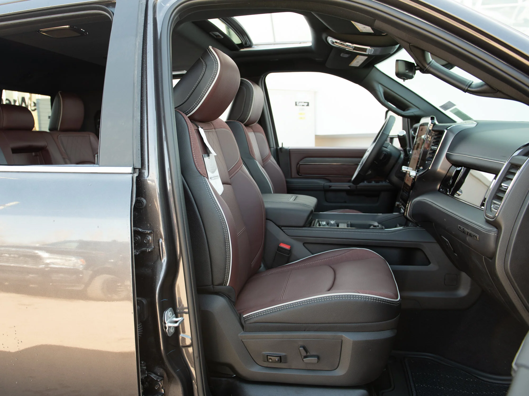 New 2026 Grey RAM Limited* image 26