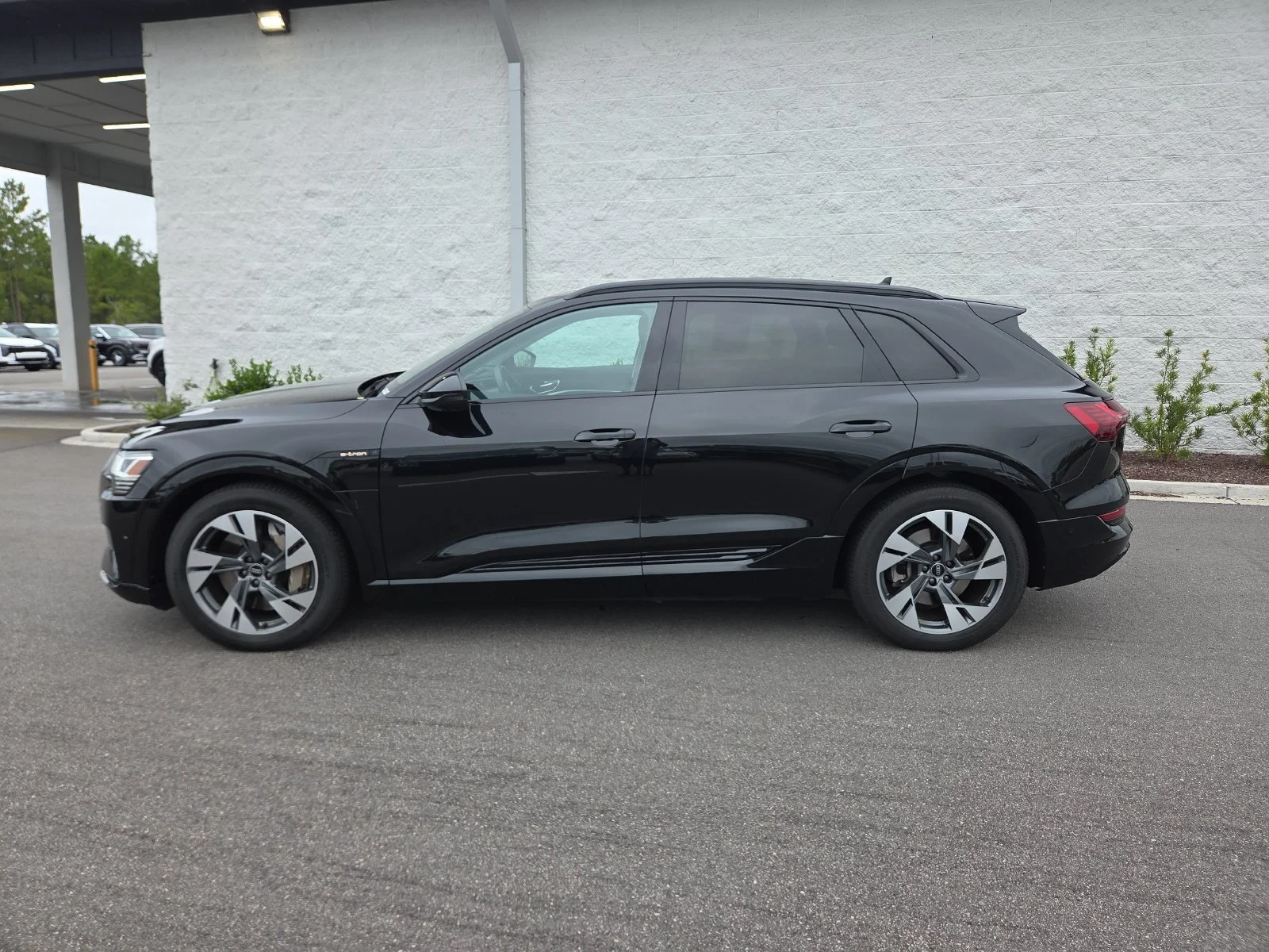 Used 2021 Audi e-tron Premium with VIN WA1AAAGE1MB034624 for sale in Myrtle Beach, SC