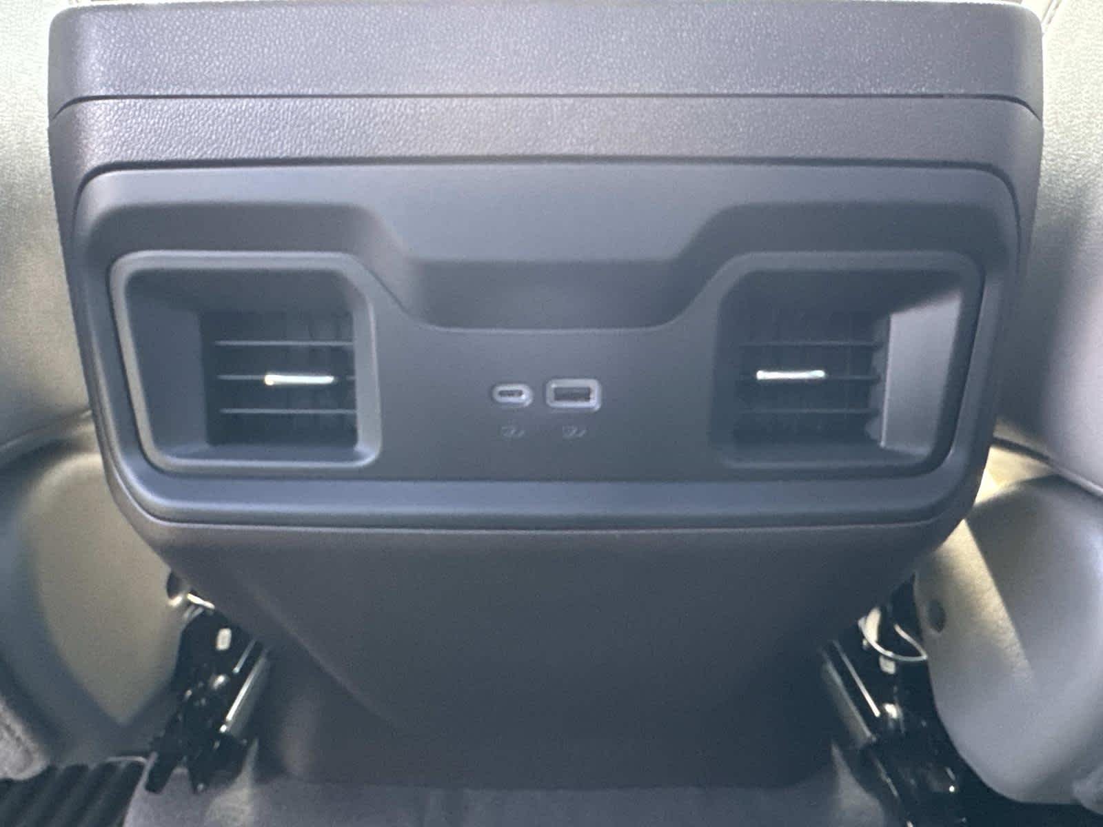 2026 Chevrolet Silverado 1500 RST - Photo 9