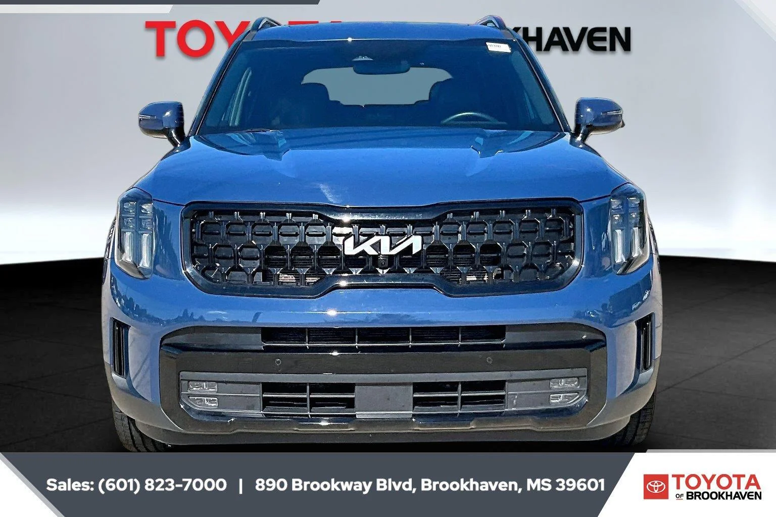 Used 2024 Midnight Lake Blue Kia SX X-Line image 3
