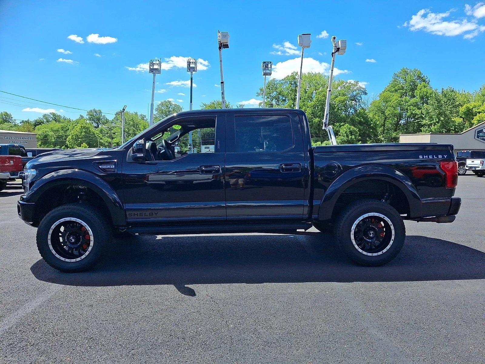 Used 2020 Agate Black Metallic Ford LARIAT image 6