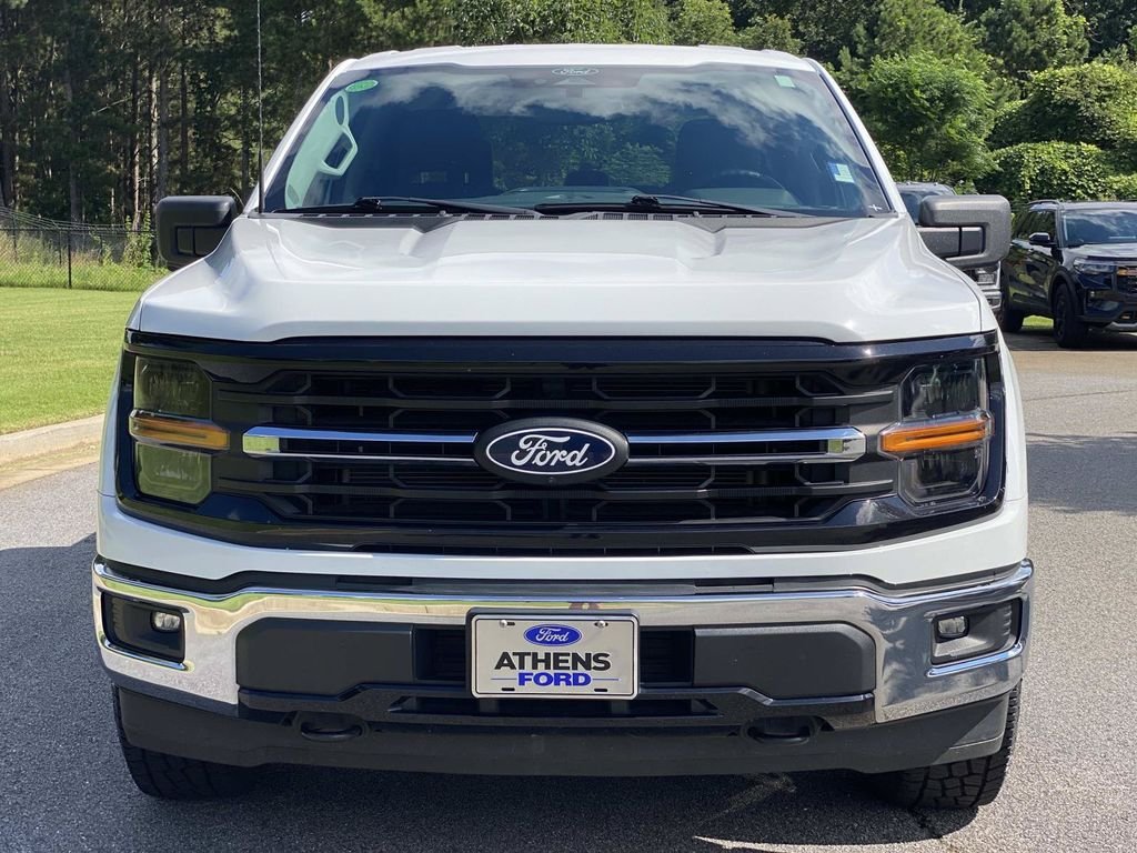 Certified Used 2024 Oxford White Ford XLT image 9