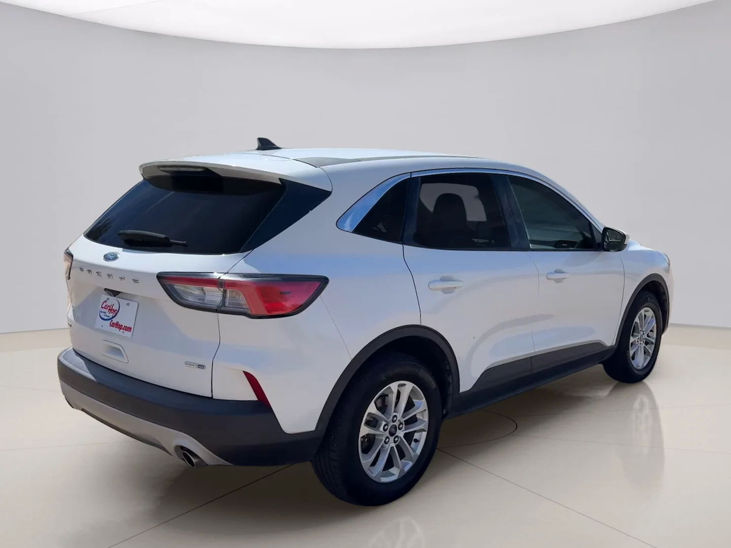 Used 2020 White Ford SE image 5
